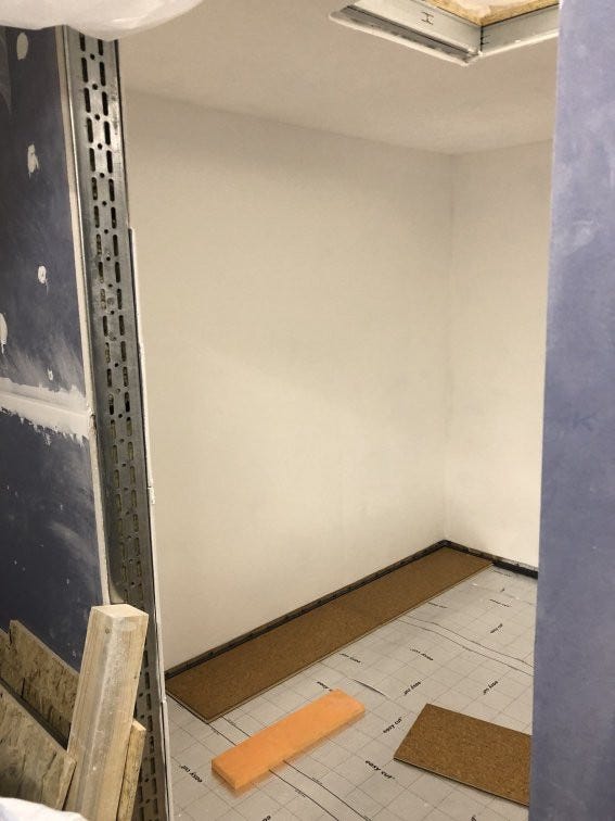 Steam foil and trial laying of cork tiles